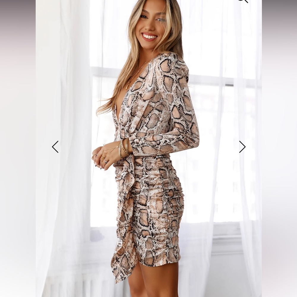 Snake dress hello molly